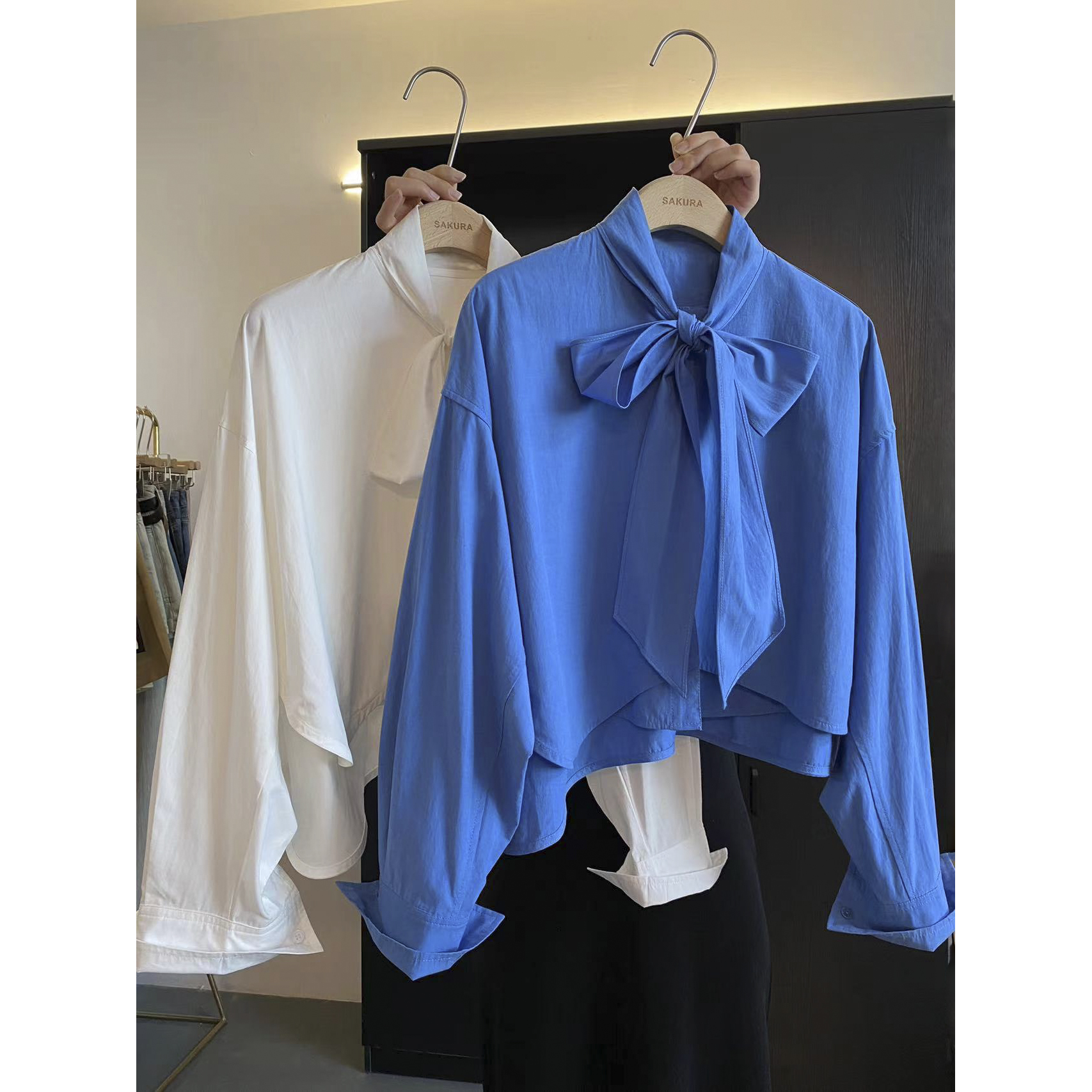 璎婲sᴀᴋᴜʀᴀ【蓝雾岛屿】媛韩系设计感蝴蝶结下摆不规则裁剪长袖衬衫