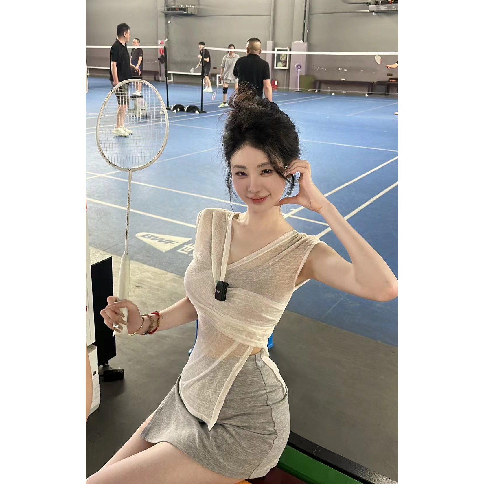 【雅乔定制】羽球少女 设计感交叠无袖白色针织上衣DYZY-24047169