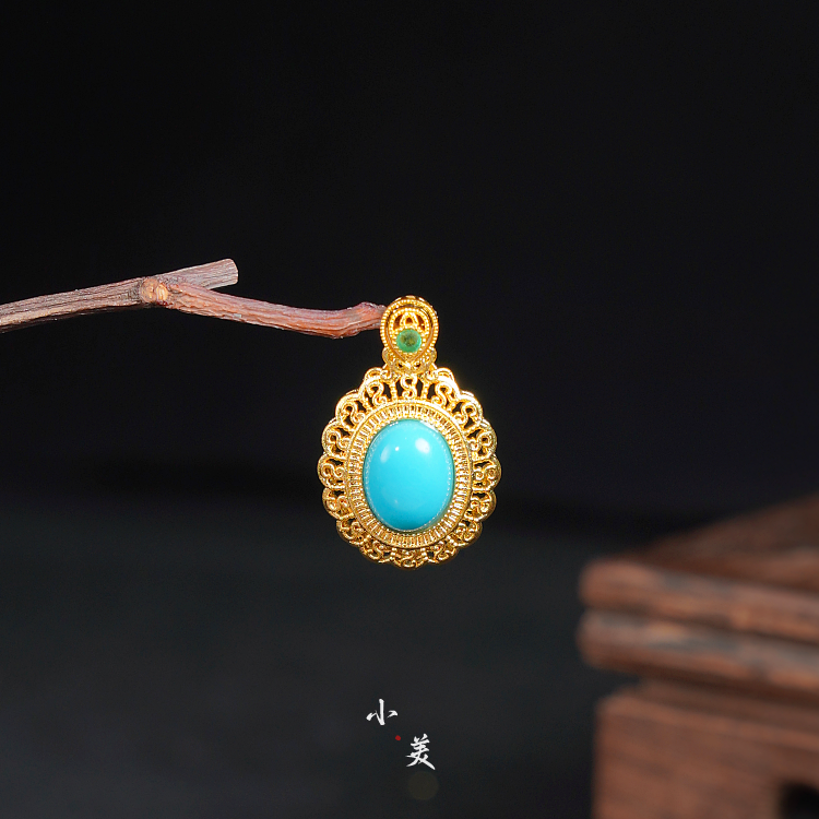 18K金美松蛋面吊坠（多样性发货）G8793