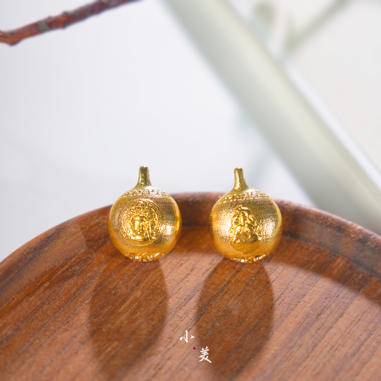 18K金观音度母吊坠 精工（多样性发其一） G8377