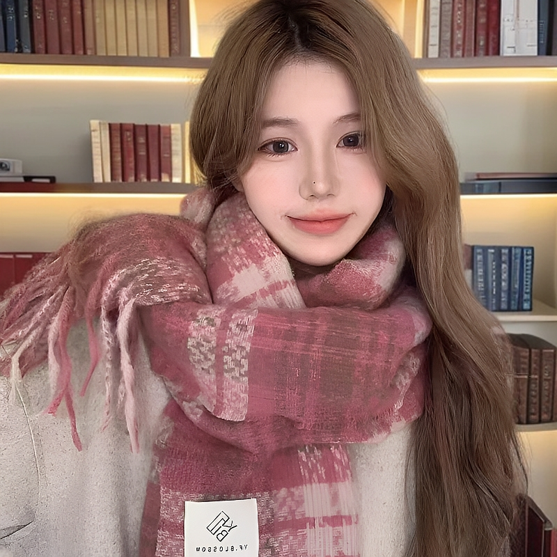 2024新款玫瑰粉氛围感高级围巾女冬季加厚保暖披肩韩版格子围脖
