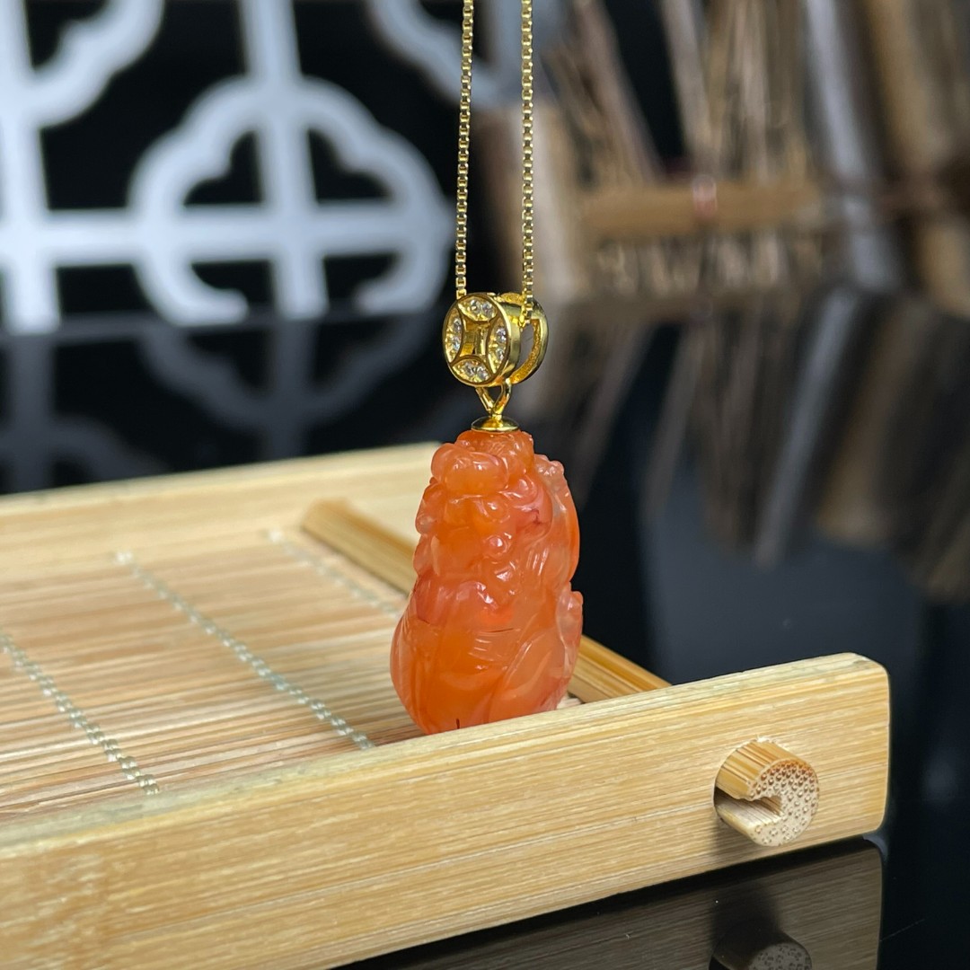 【老郑家】925银镶南红玛瑙貔貅吊坠 (多样性发一件) 不带链 651