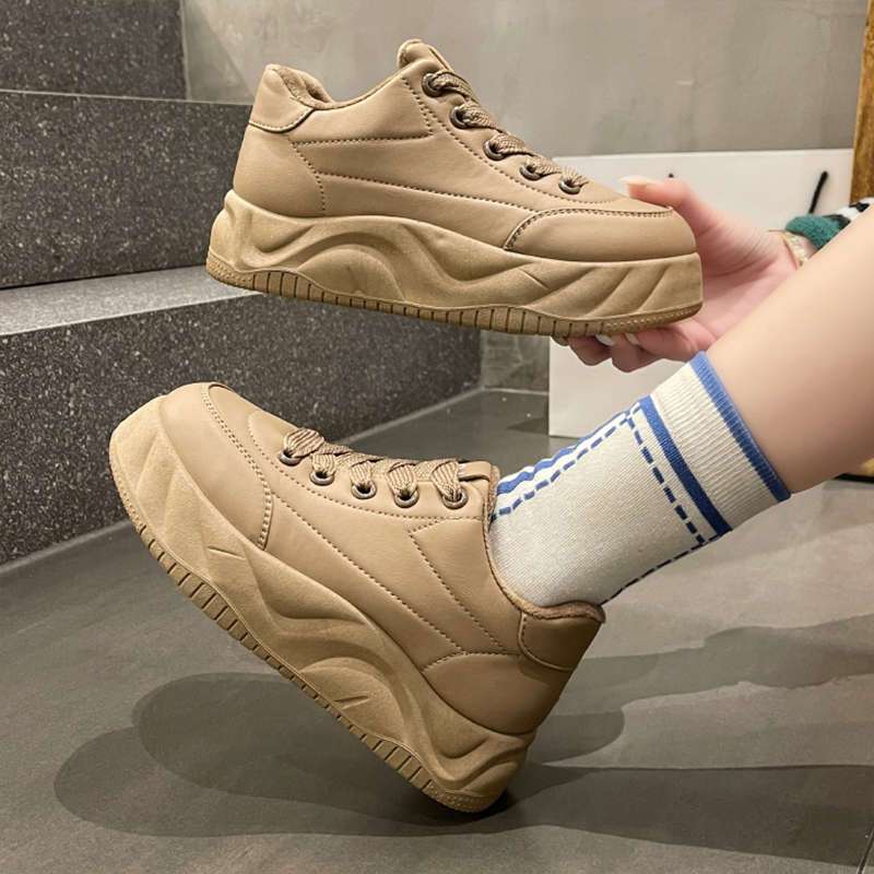 回力潮品网红厚底面包鞋女2023秋冬季新款百搭软底运动休闲板鞋女