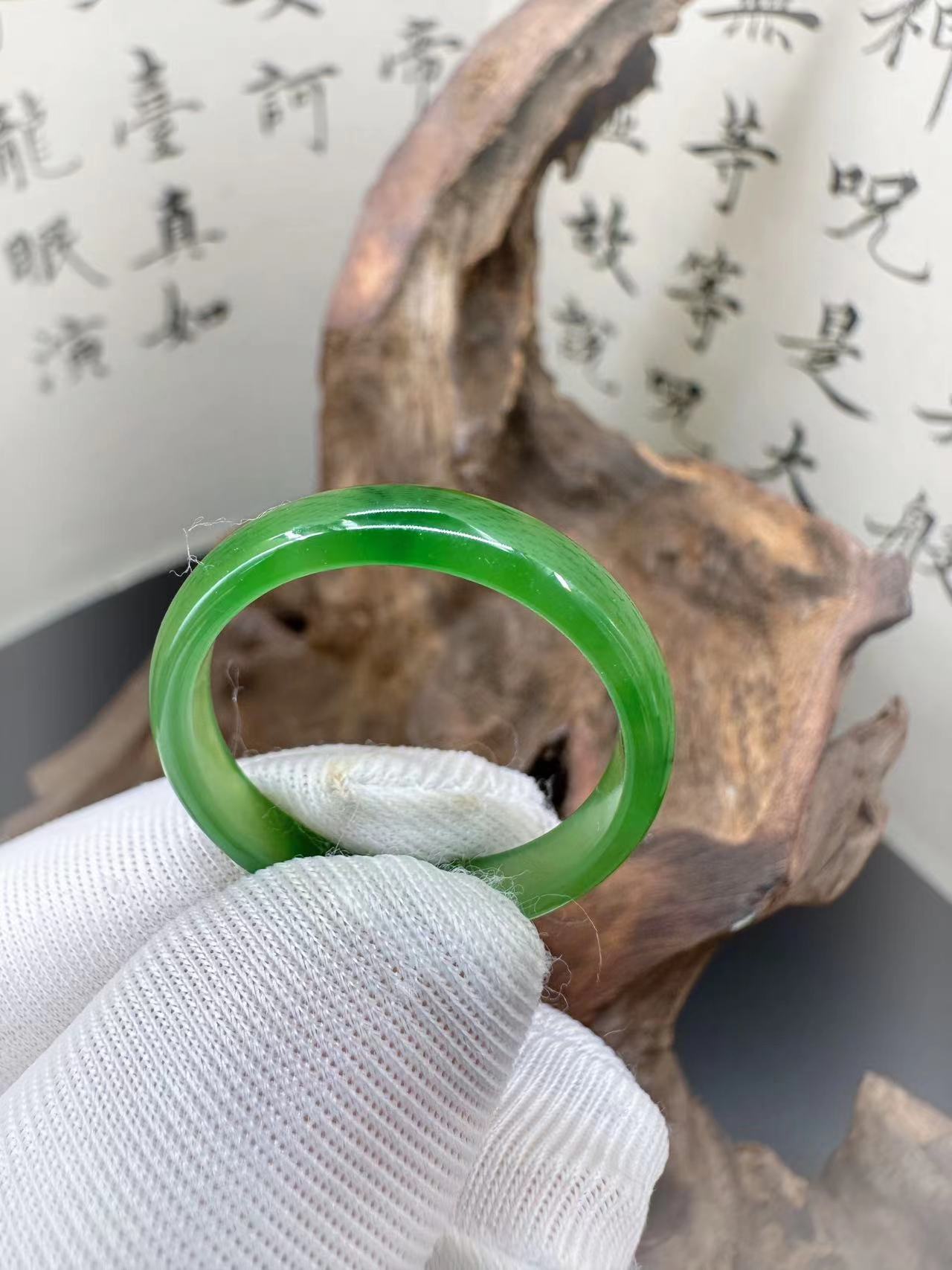【菩提珠宝】纯天然和田玉碧玉绿色指环