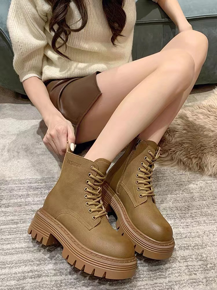 801时尚百搭真皮复古马丁靴大黄靴C01