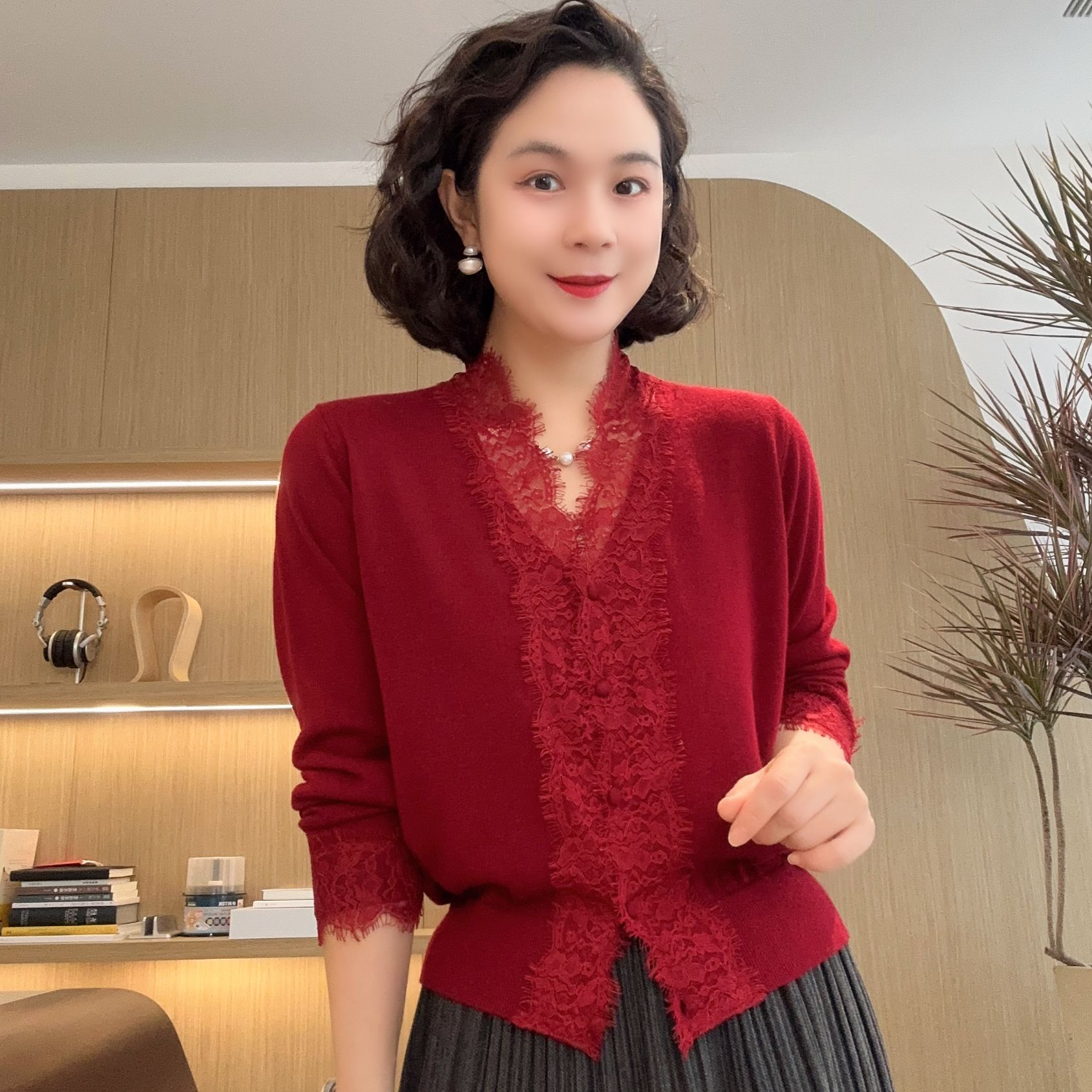 【法式浪漫3】春秋款长袖V领蕾丝开衫针织衫#DQ7015