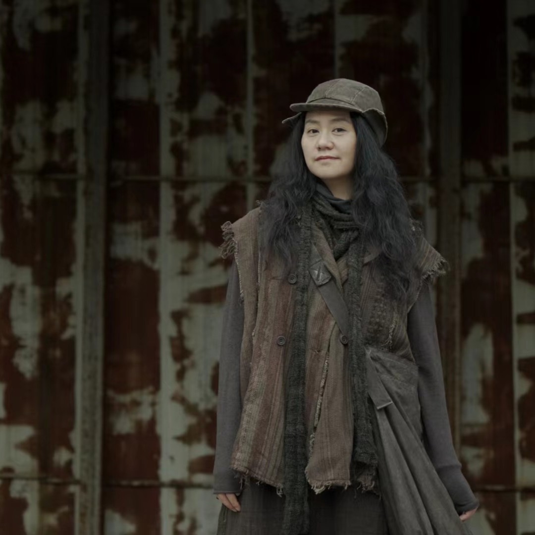 左岸迷香原创设计  果儿坊【马甲】条纹植物染马甲 Z25SSW048