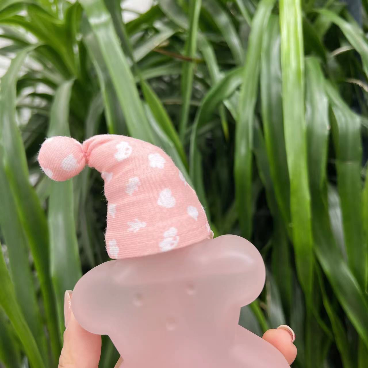 【稀缺！】戴睡帽的小熊！甜甜的软妹粉色瓶的水