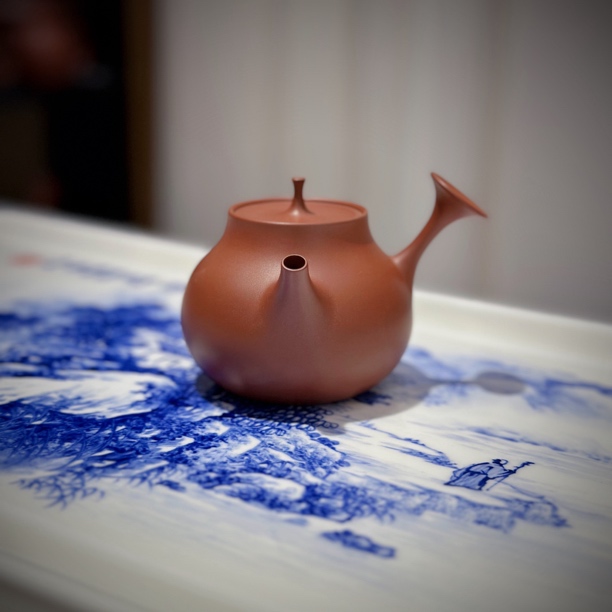 正品 邱桂彪 福袋侧把壶 125cc 潮州手拉朱泥壶 全手工 紫砂壶