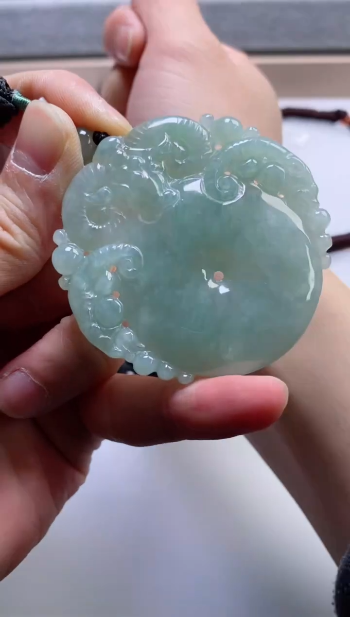 【闪购商品】翡翠挂件未镶嵌