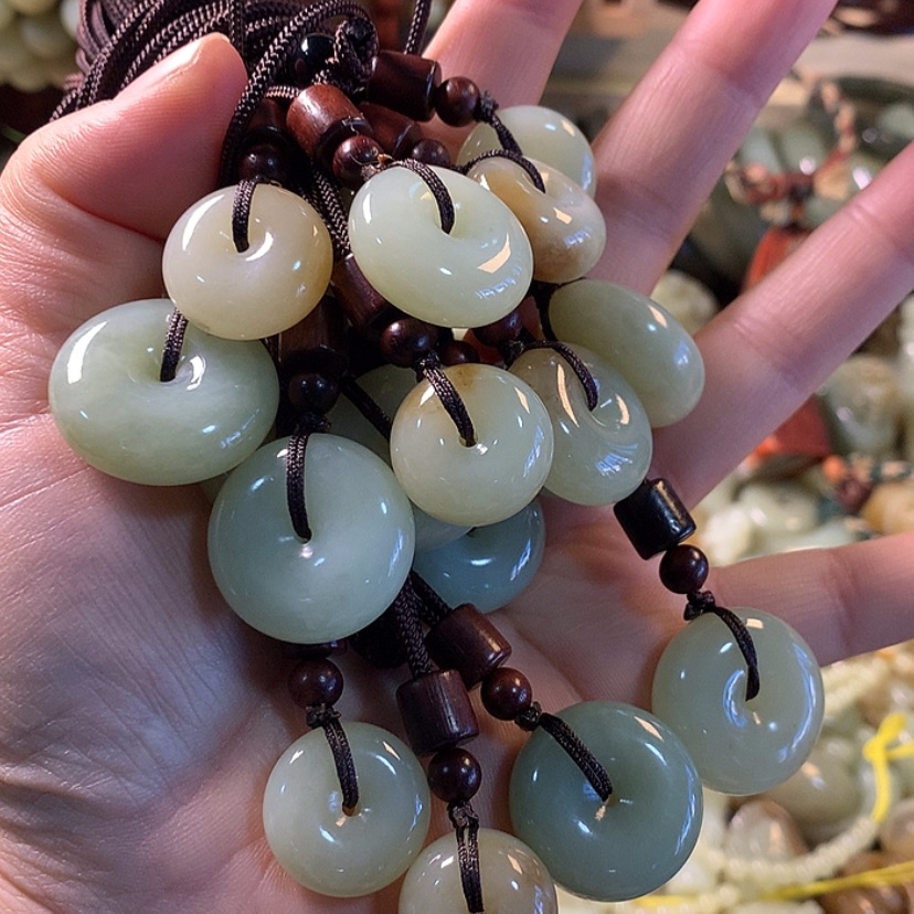 【闪购商品】和田玉挂件未镶嵌透闪石玉