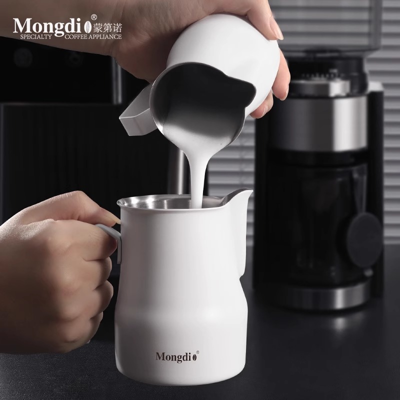 Mongdio拉花缸咖啡拉花杯奶泡杯尖嘴专业打奶缸不锈钢拉花神器