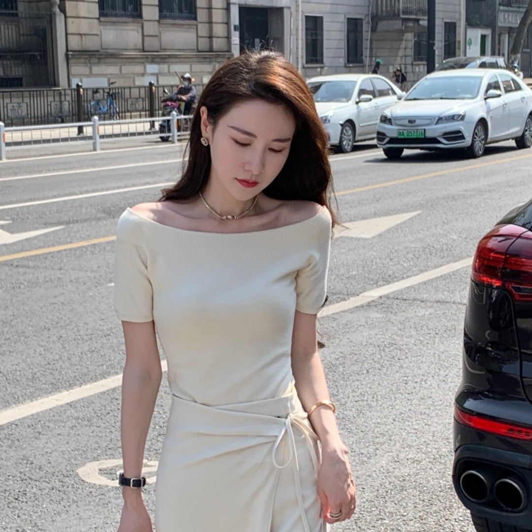 50.【清】【米卡私服】【白蔷薇】休闲外穿时尚显瘦针织上衣韩版