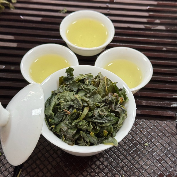 秋茶铁观音正味清香