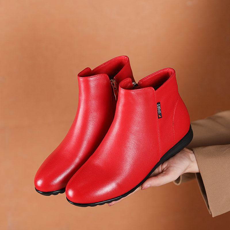 时装靴秋冬季女鞋保暖低跟春秋女靴粗跟加绒妈妈鞋短靴平底软底鞋