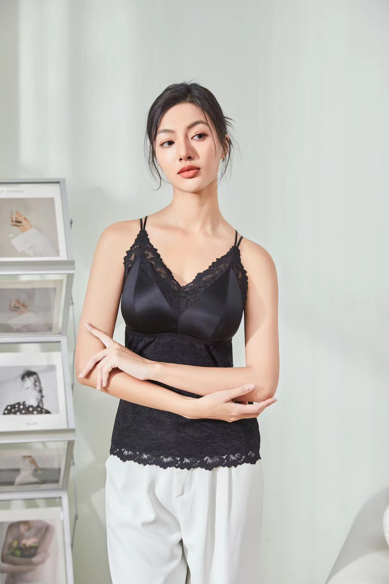 时光美背蕾丝舒适性感女士