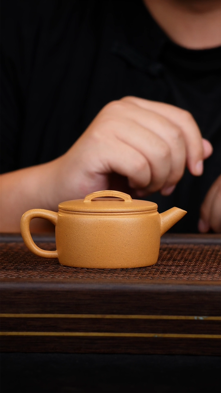 【闪购商品】宜兴紫砂茶器~黄段泥汉瓦-140