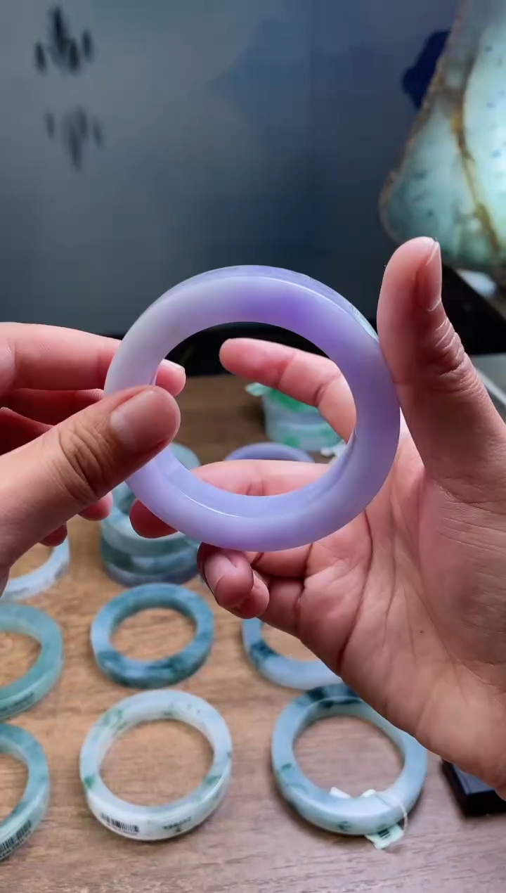【闪购商品】定制翡翠手镯未镶嵌定制