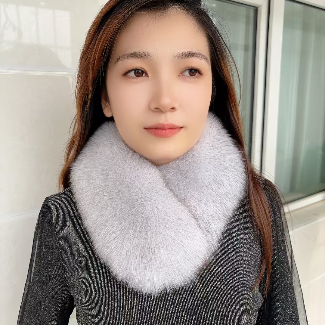 真毛狐狸毛女冬季保暖围巾加厚简约时尚百搭反面獭兔毛皮草围脖