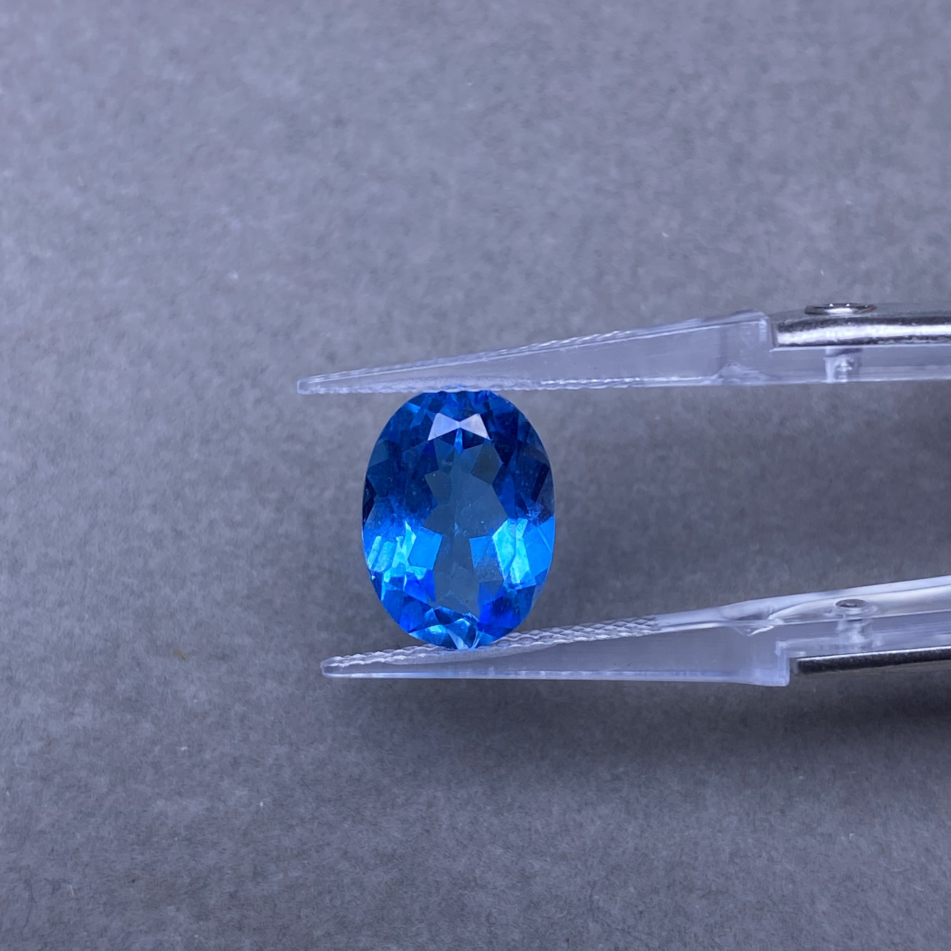 0627（00881413）/椭圆托帕石-7ct