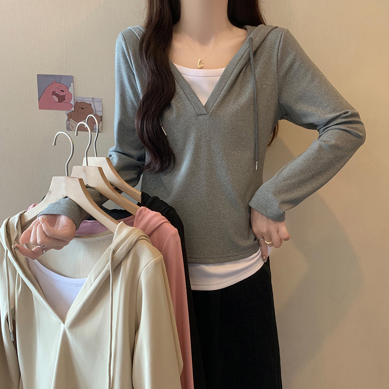X大码女装遮肉显瘦连帽T恤秋季新款假两件设计感洋气减龄百搭上衣