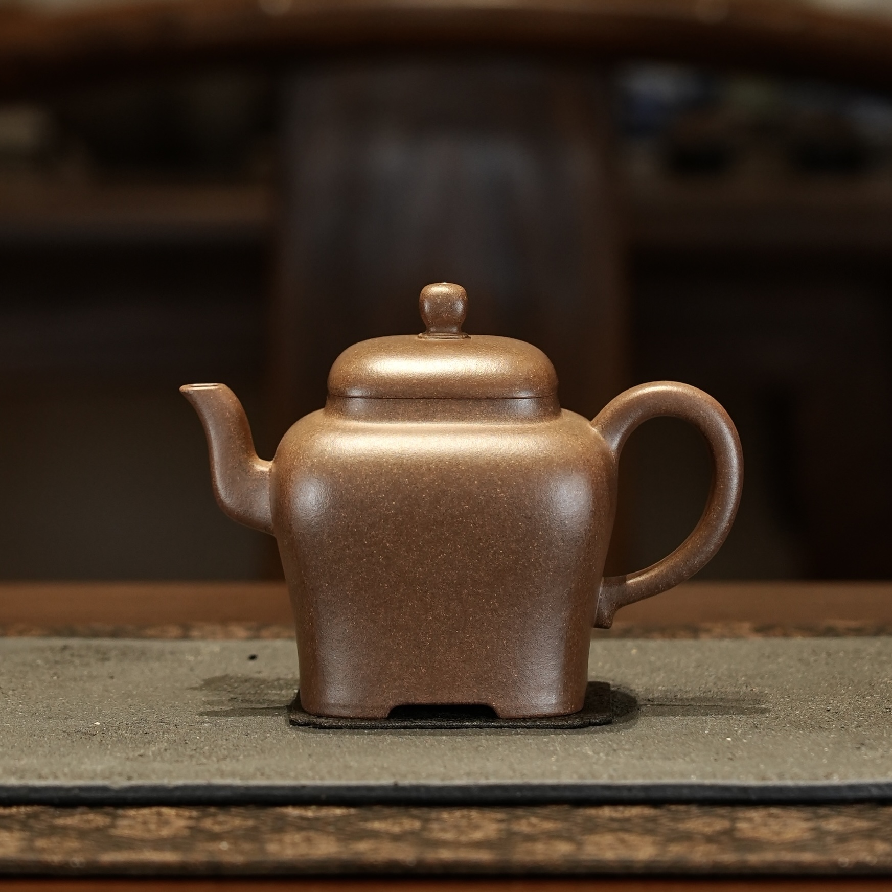 马璟辉老师门下石伟作品大拍体同款《仕方》紫砂壶全手工手制四方壶