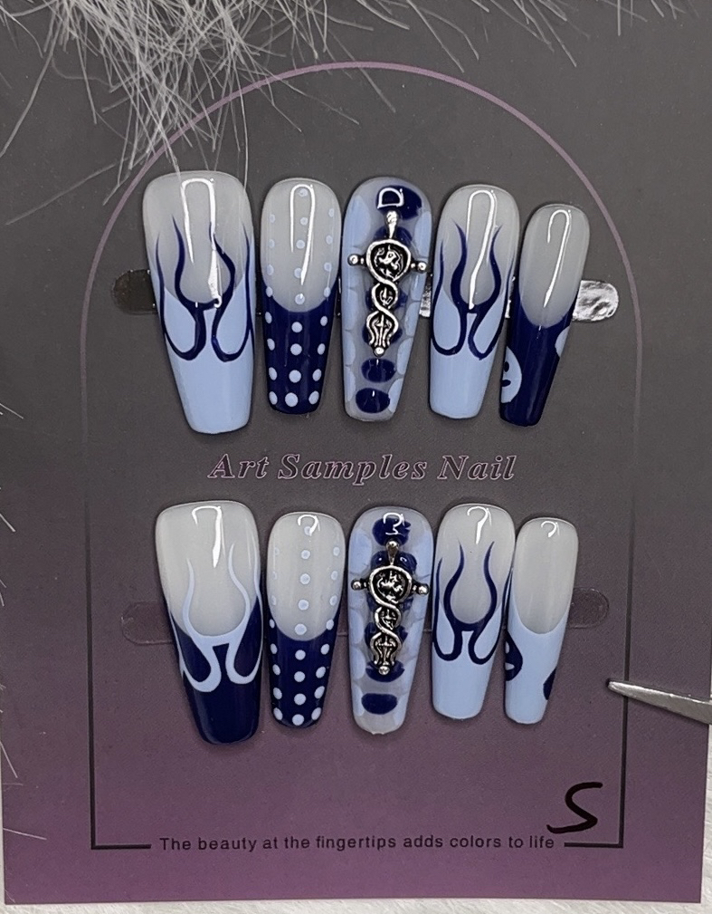 默认微瑕no退no换无售后纯手工穿戴甲