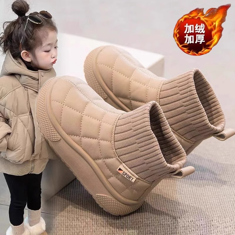 女童雪地靴2024冬季新款男童鞋子加绒短靴棉鞋儿童靴子宝宝春秋款