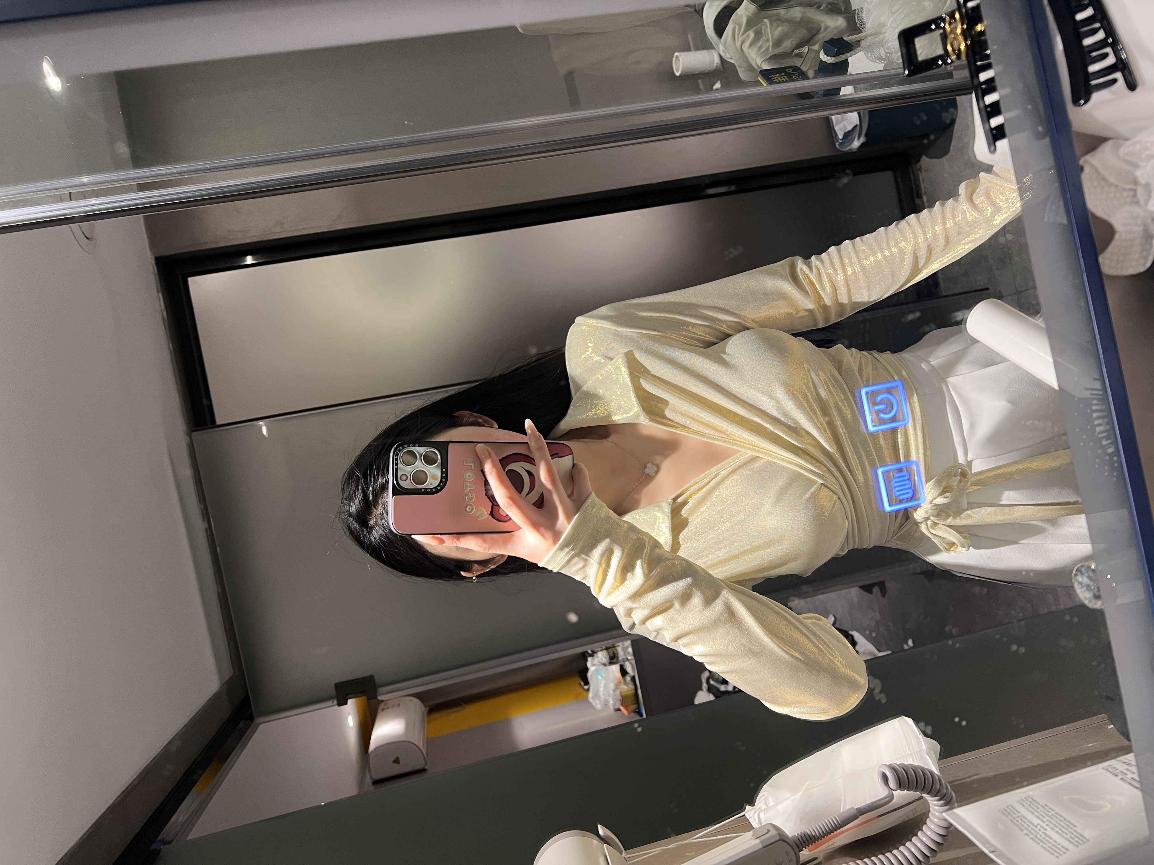 Miss翟 80112秋季韩版亮面V领绑带设计时尚修身上衣