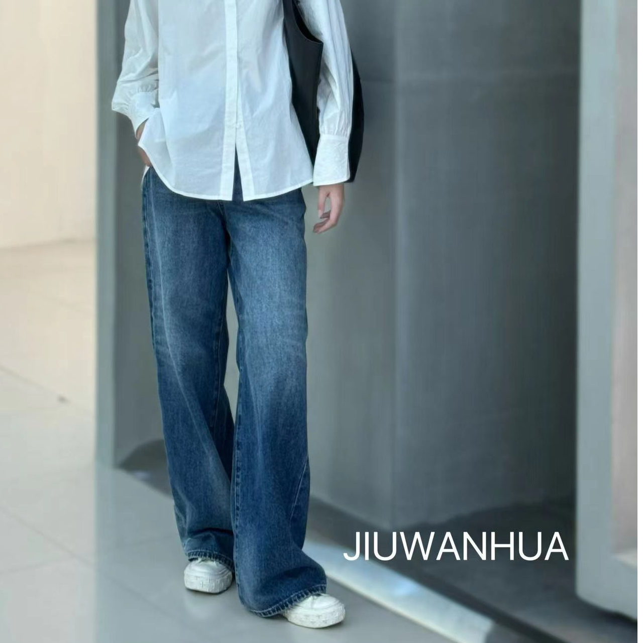 九畹花简单牛仔裤