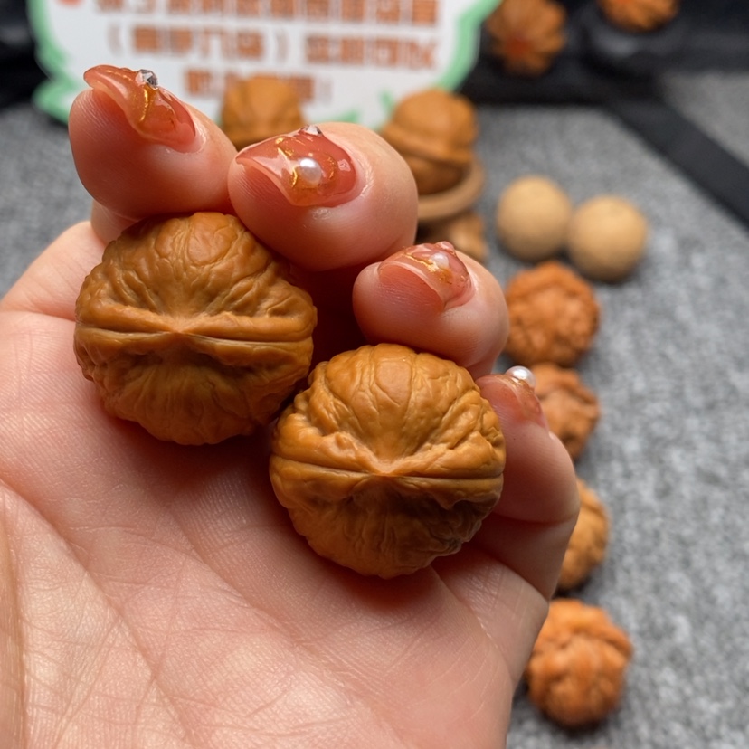 【闪购商品】文玩核桃吊坠江**风