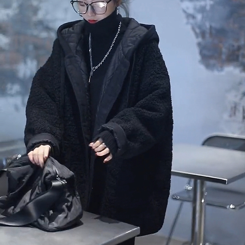 特大码女装胖mm假两件羊羔绒加厚棉服女秋冬黑色夹棉连帽棉袄外套