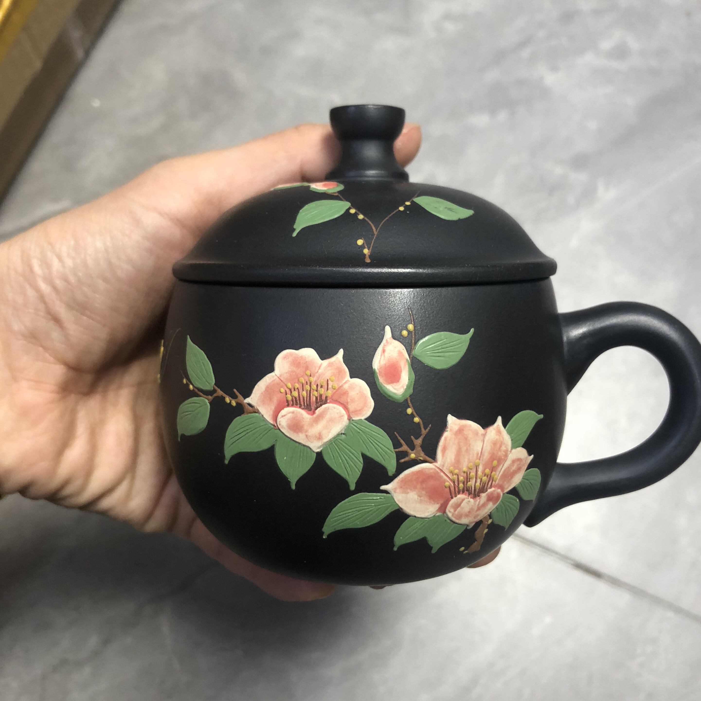 宜兴紫砂盖杯瑕疵介意勿拍