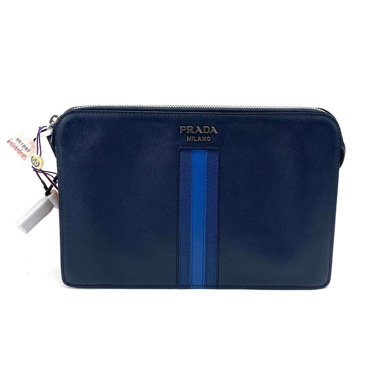 95新 Prada/普拉达 98新藏蓝色十字纹手拿包 尺寸26/17 