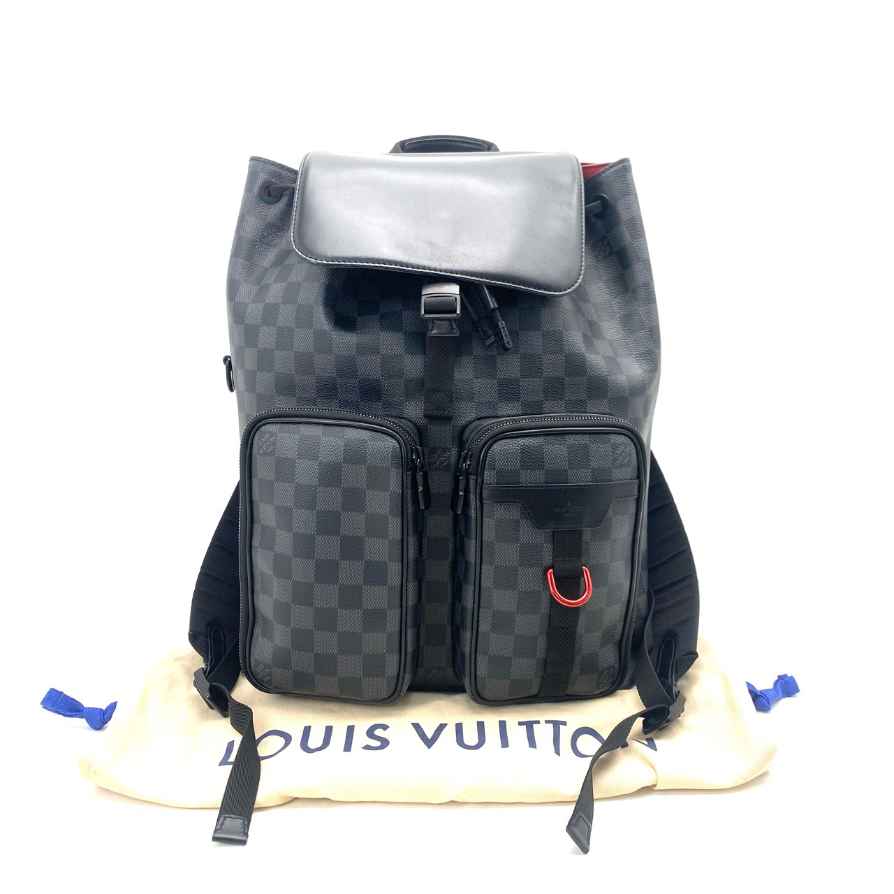95新 LouisVuitton/路易威登 黑棋盘格Utility双肩包 尺寸30/40