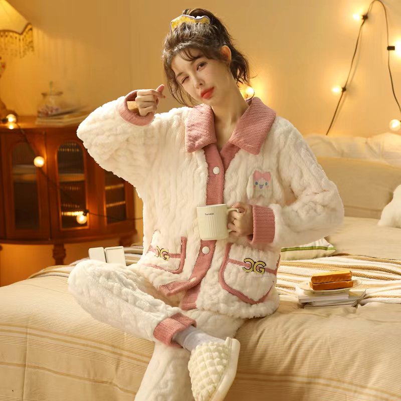 睡衣女加绒加厚秋冬季珊瑚绒保暖家居服套装开衫韩版可外穿