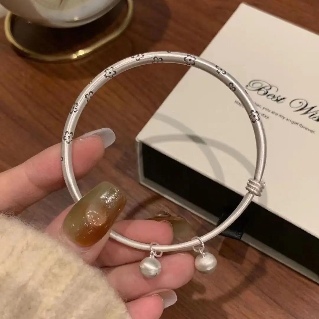 足银手镯 9999足银花朵纯银手镯女复古磨砂古法铃铛银镯子银饰手