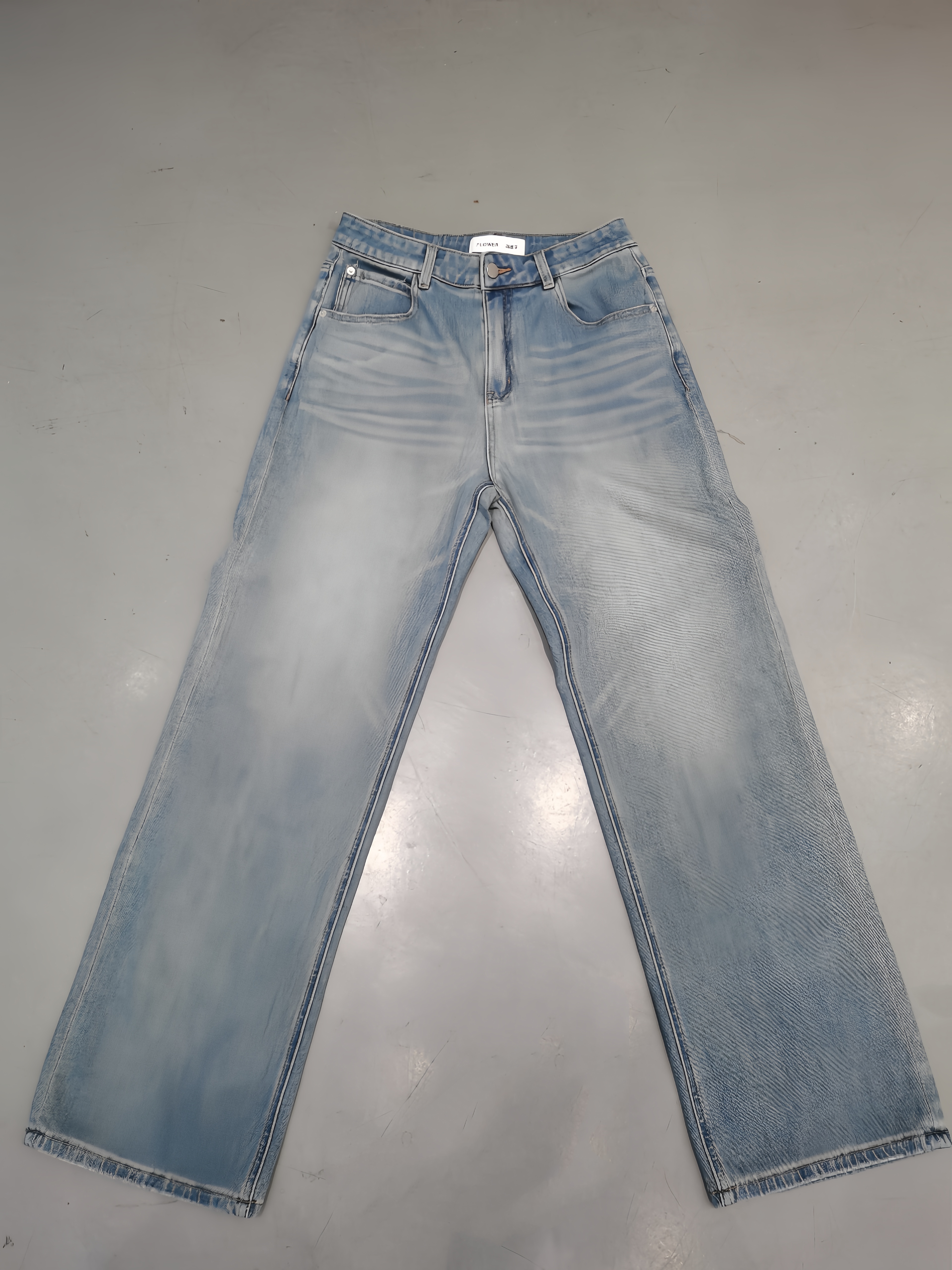 随机发一条长裤，领取备注码数