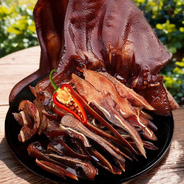 岳老大腊猪耳朵500g四川特产腊肉农家烟熏自制咸猪肉风干南北干货