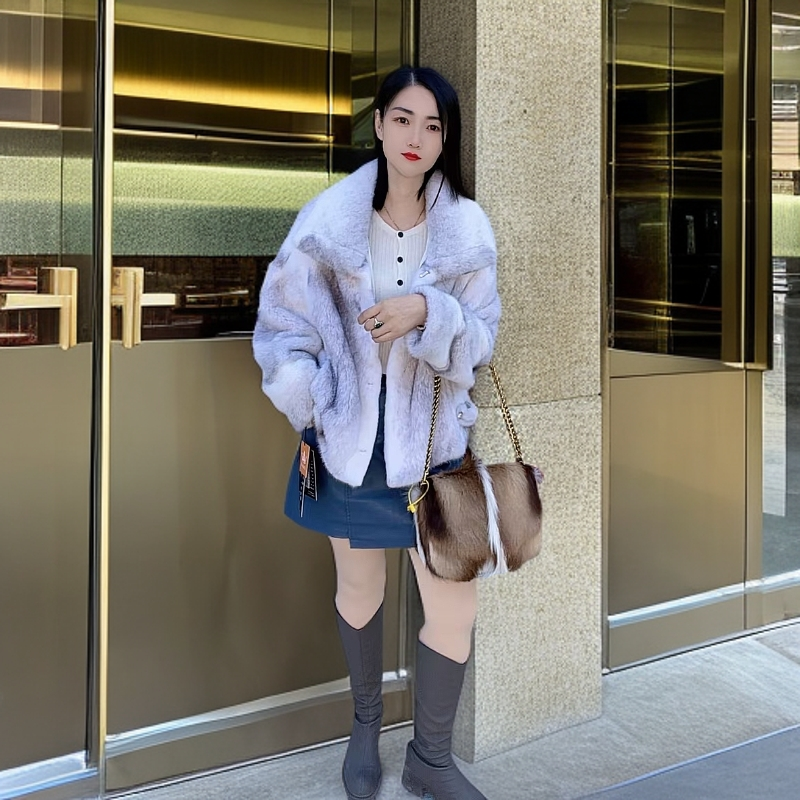 气质时尚设计师款女款皮毛一体外套轻奢百搭