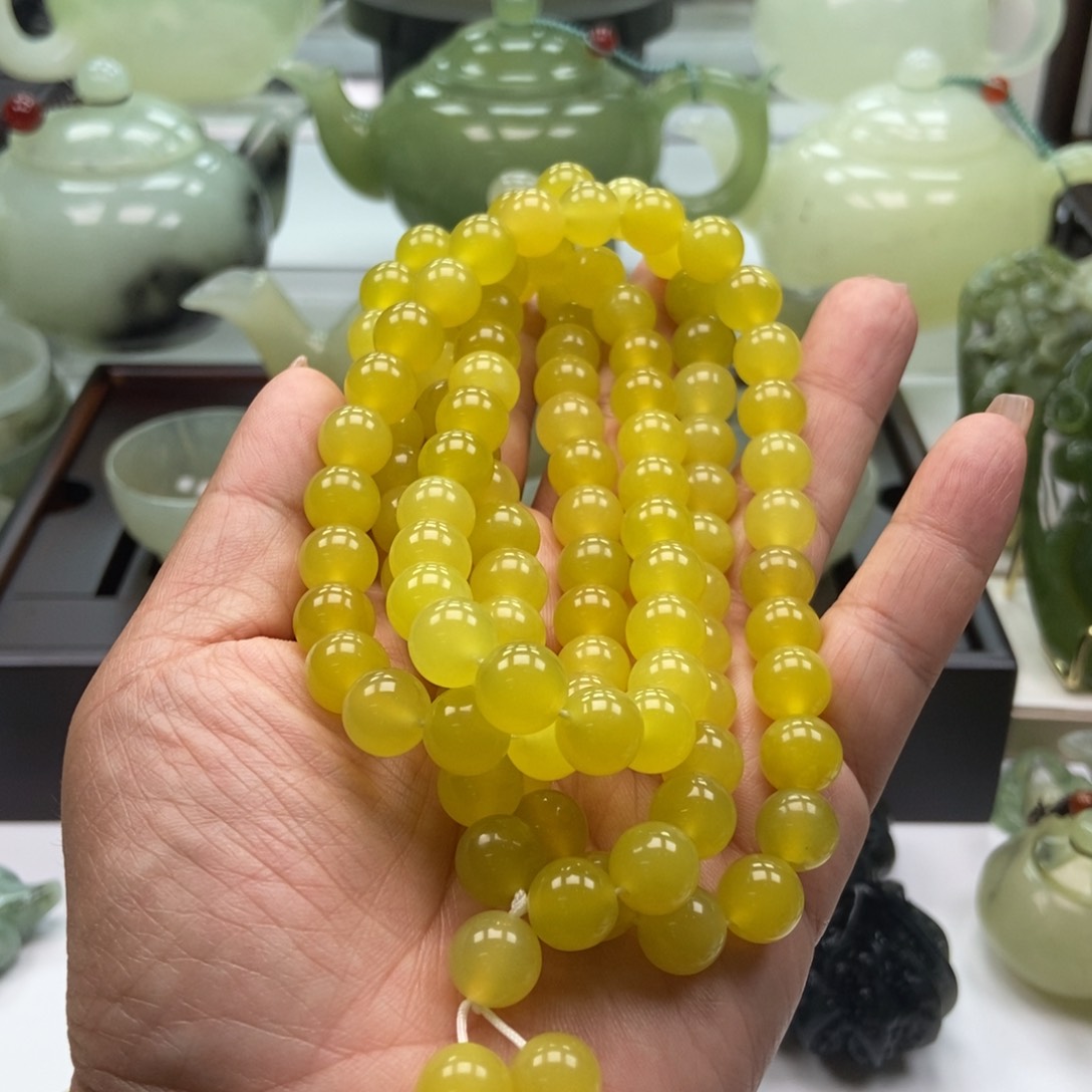 蛇纹石玉壶未镶嵌