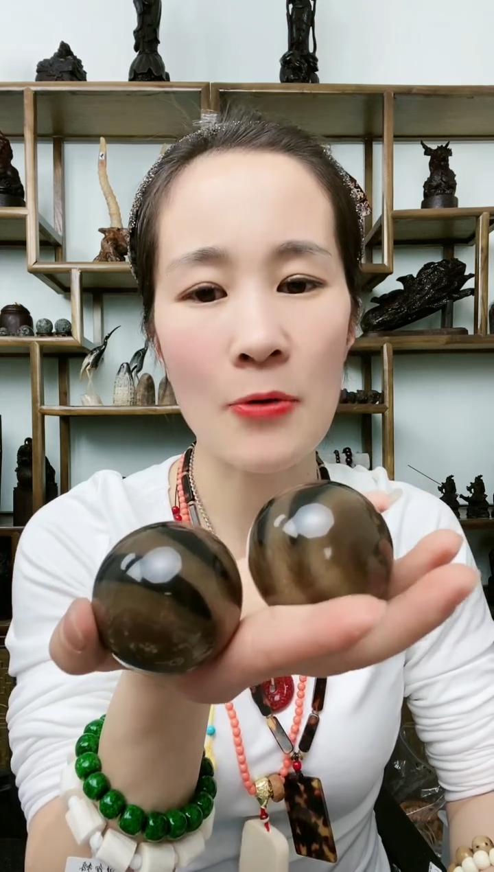 【闪购商品】红贵宝木艺5.0