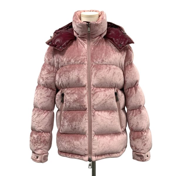 盟可睐/粘胶纤维/羽绒服/95新/市场价14500/高1030
