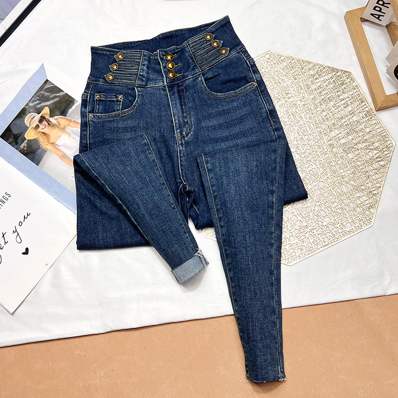 设计感高腰三排扣收腰弹力小脚牛仔裤女秋季修身显瘦百搭小脚靴裤