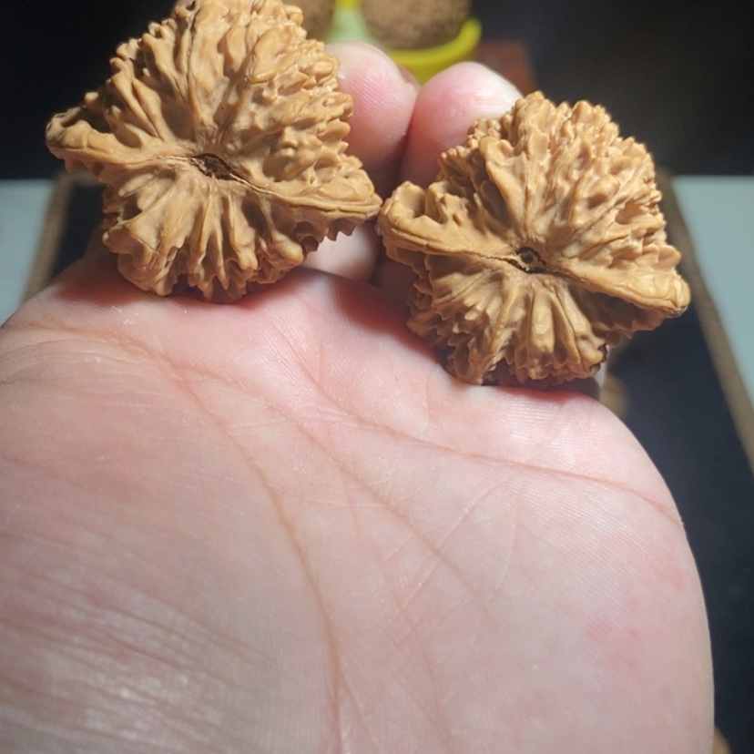 【闪购商品】文玩核桃吊坠旺****?