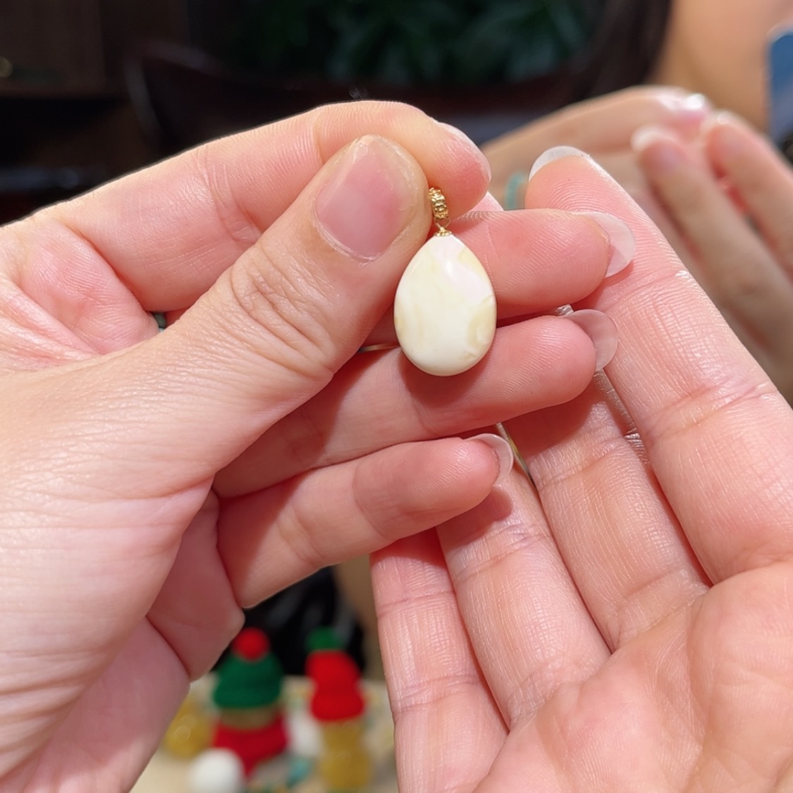 【闪购商品】琥珀颈饰18K金镶嵌