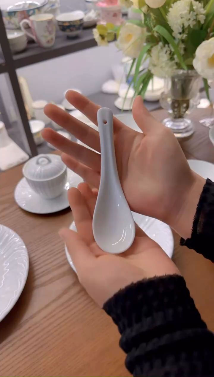 【闪购商品】瓷勺子