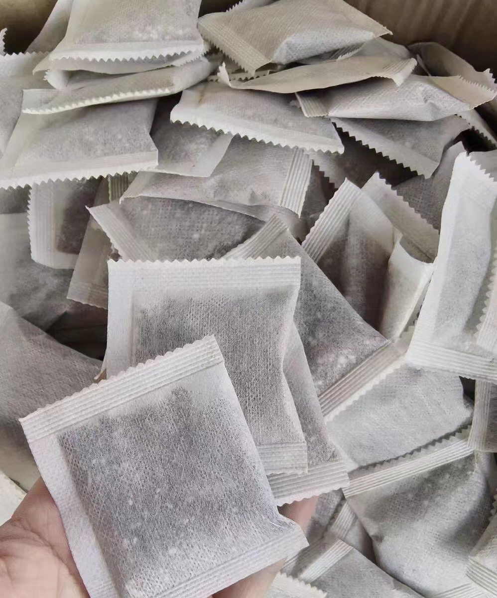 进口肥料，松柏，杂木，杜鹃均可使用