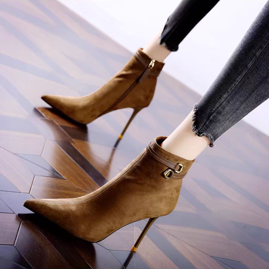 马丁靴女短靴2025爆款洋气绒面时尚尖头高跟鞋女细跟英伦风瘦瘦靴