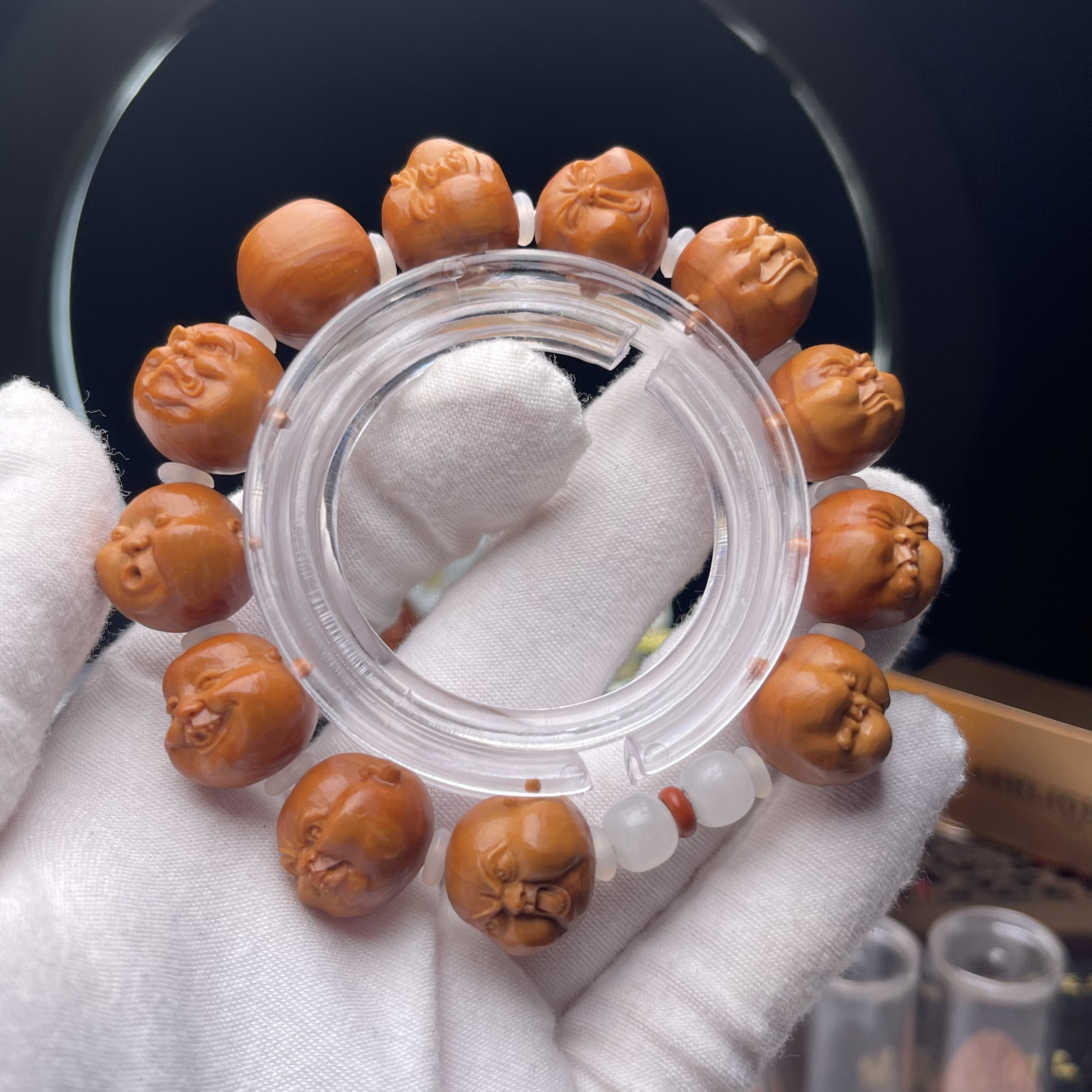 水晶核1.8手工雕刻 人生百态橄榄核雕手串 手机实拍 非遗手工收藏